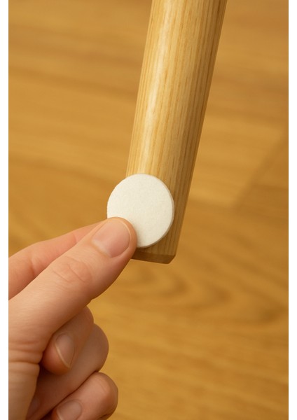 Yapışkanlı Sessiz Mobilya Masa Sandalye Parke Zemin Ayak Koruyucu Keçe Seti 28-30 mm (49'lu Paket) indirimleri