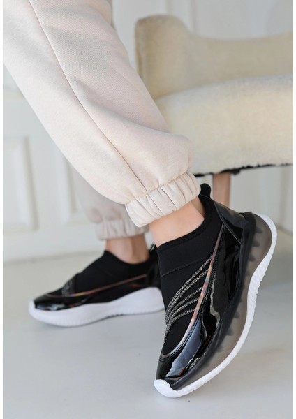 Keita Siyah Rugan Streç Detaylı Spor Ayakkabı modelleri