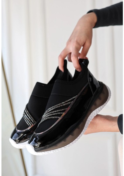 Keita Siyah Rugan Streç Detaylı Spor Ayakkabı indirimleri