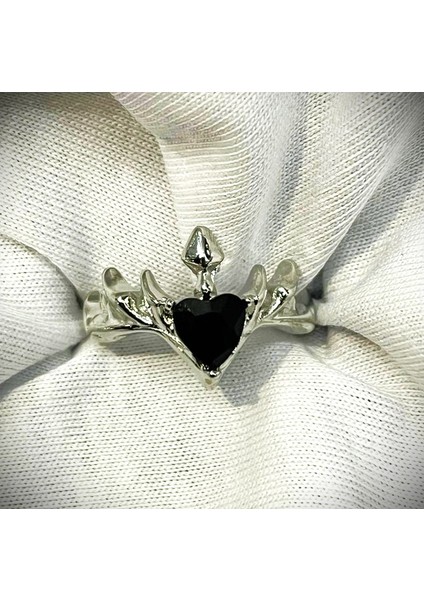 Siyah Taşlı Şhaman Geyik Yüzüğü