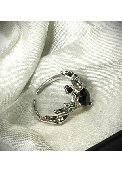 Siyah Taşlı Şhaman Geyik Yüzüğü fiyatları