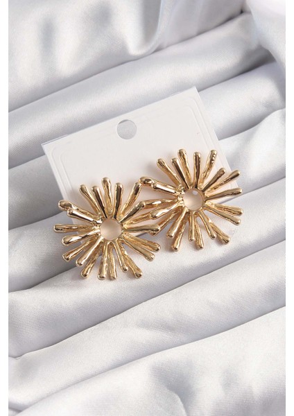 316L Çelik Gümüş Renk Zincir Göz Işlemeli Madalyon Model Kadın Kolye