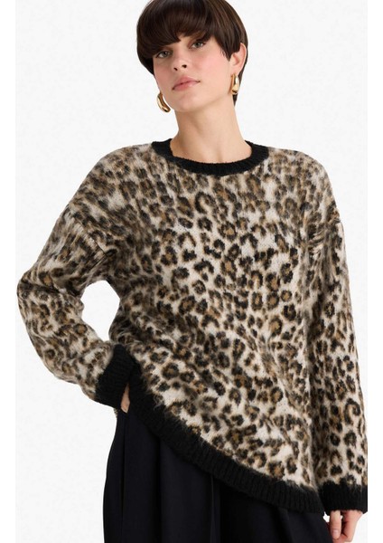 Oversize Geniş Kalıp Bisiklet Yaka Leopar Desenli Triko KAZAK G3386AX25WN