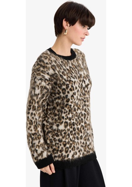 Oversize Geniş Kalıp Bisiklet Yaka Leopar Desenli Triko KAZAK G3386AX25WN modelleri