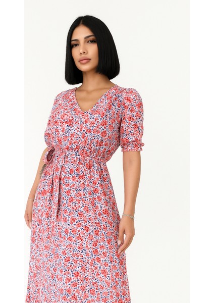 Çiçek Desenli Yırtmaçlı Elbise - Pembe