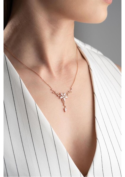 925 Ayar Lotus Çiçeği Sarmaşık Gümüş Kolye modelleri