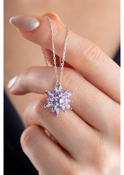 925 Ayar Gümüş Lila Lotus Çiçeği Kolye fiyatları