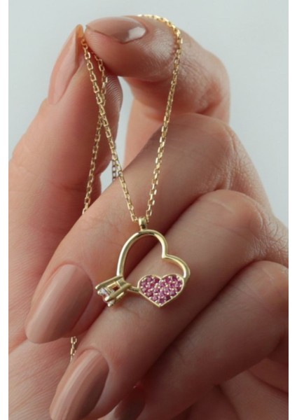 925 Ayar Gümüş Kalpli Tektaş Kolye modelleri