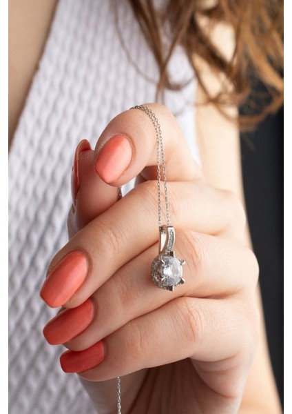 925 Ayar Gümüş Lale Desen Tek Taş Kolye