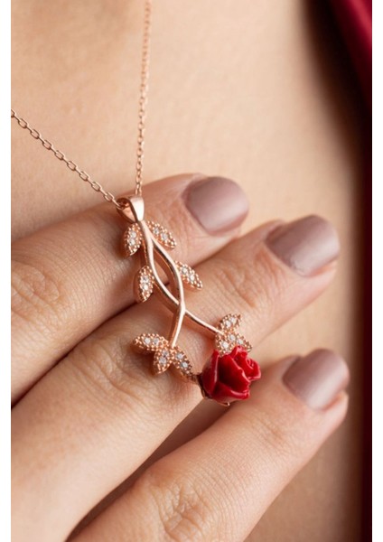 925 Ayar Gümüş Sarmaşık Gül Kolye