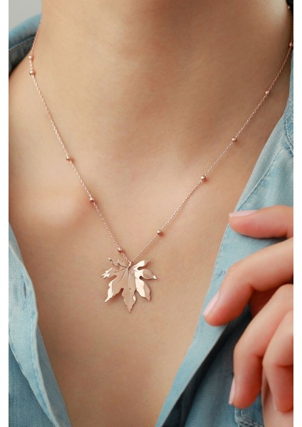 925 Ayar Gümüş Dorika Zincirli Çınar Yaprağı Kolye modelleri