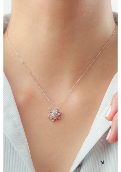 925 Ayar Gümüş Beyaz Lotus Çiçeği Kolye modelleri