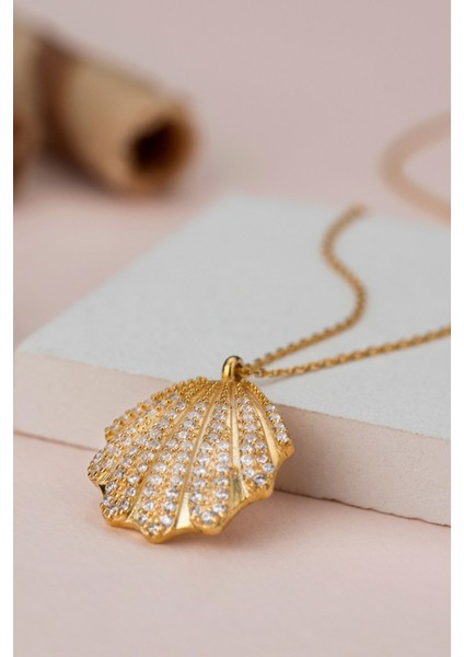 925 Ayar Gümüş Taşlı Istiridye Kolye