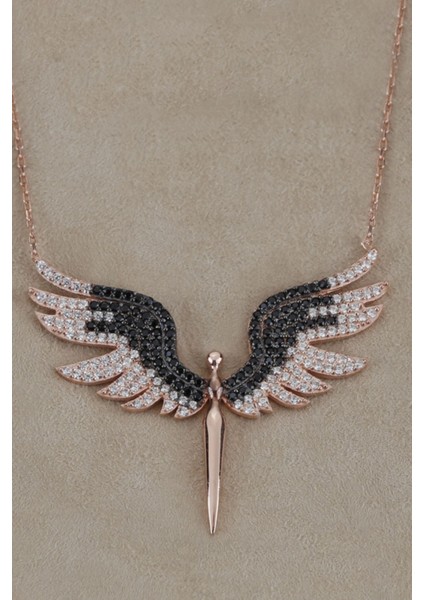 925 Ayar Gümüş Siyah Beyaz Kanat Melek Kolye