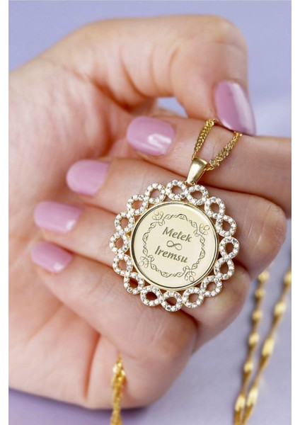 925 Ayar Gümüş Sonsuzluk Çerçeveli Isimli Plaka Kolye