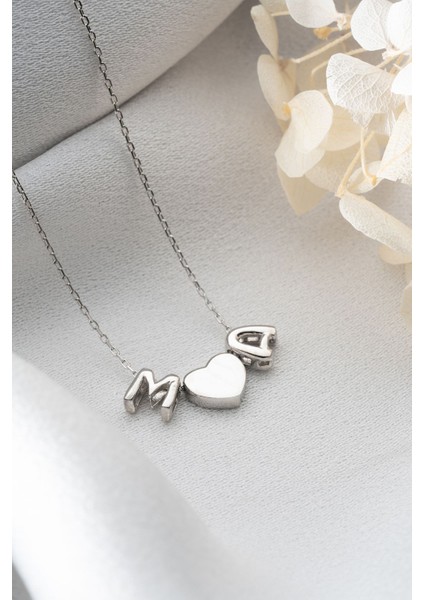 925 Ayar Gümüş Kalpli Harf Kolye fırsatları