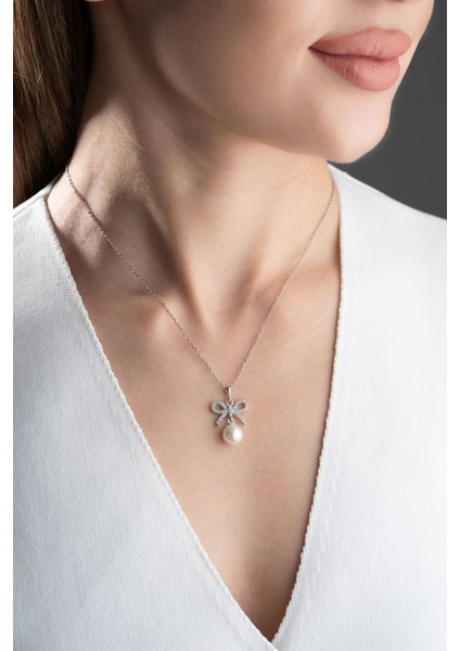 925 Ayar Gümüş Fiyonklu Inci Kolye modelleri