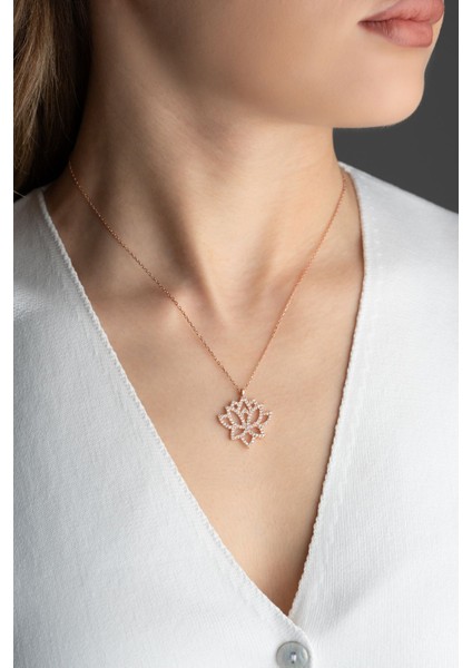 925 Ayar Gümüş Rose Lotus Çiçeği Kolye