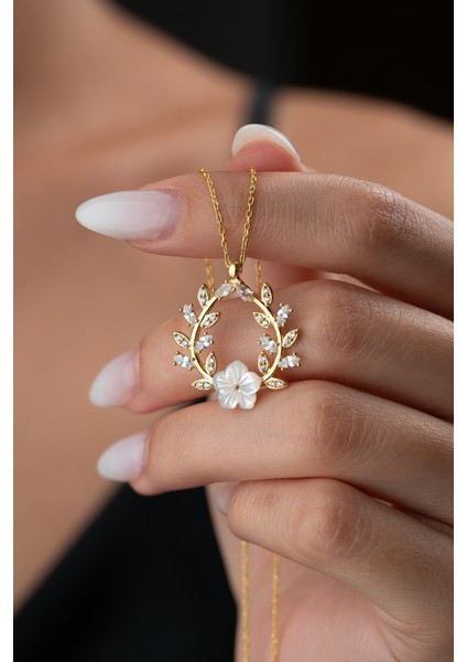 925 Ayar Gümüş Sedefli Çiçek Kolye fiyatları