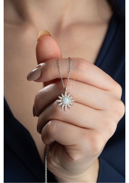 925 Ayar Gümüş Opal Taşlı Güneş Gümüş Kolye fiyatları