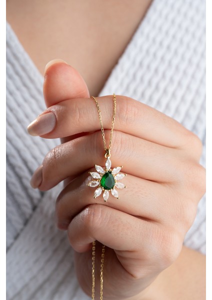 925 Ayar Gümüş Elmas Montür Zirkon Taşlı Kolye fiyatları