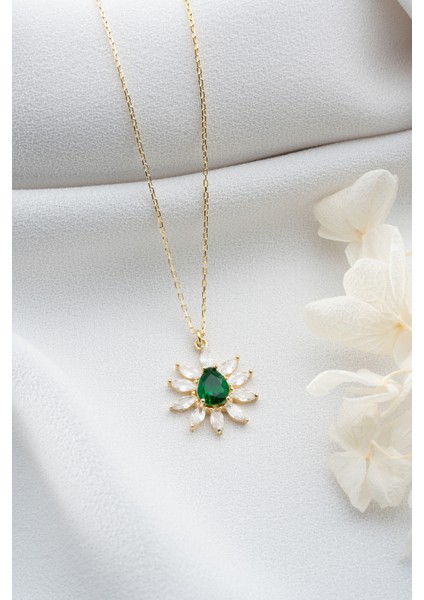 925 Ayar Gümüş Elmas Montür Zirkon Taşlı Kolye modelleri