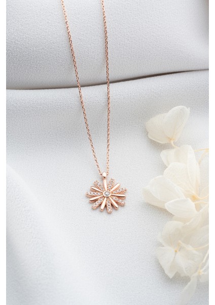 925 Ayar Gümüş Rose Zirkon Taşlı Çiçek Kolye fiyatları