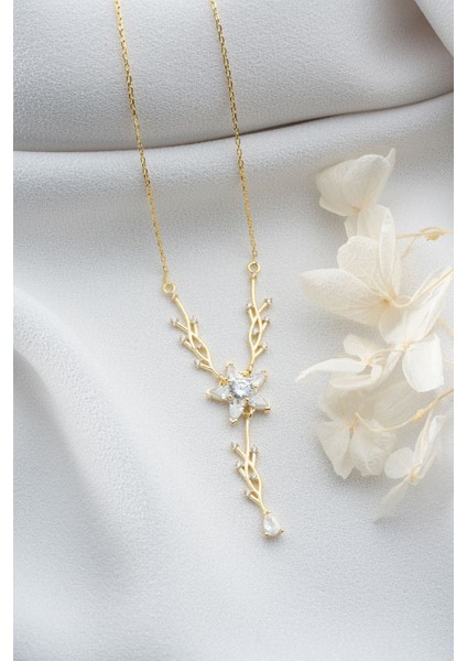 925 Ayar Gold Zirkon Damla Taşlı Sarmaşık Gümüş Kolye