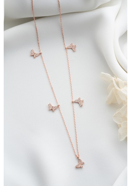 925 Ayar Gümüş Kelebekli Şans Kolyesi modelleri