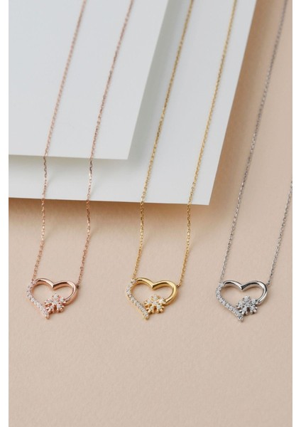 925 Ayar Gold Gümüş Kalpli Kartanesi Kolye