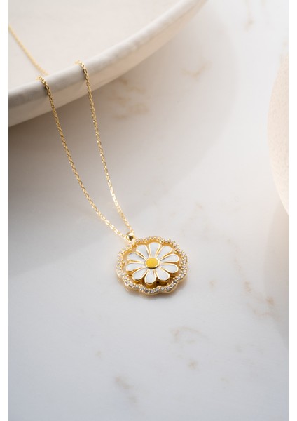 925 Ayar Gümüş Dönen Papatya Kolye indirimleri