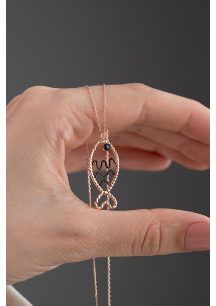 925 Ayar Gümüş Rose Balık Kolye