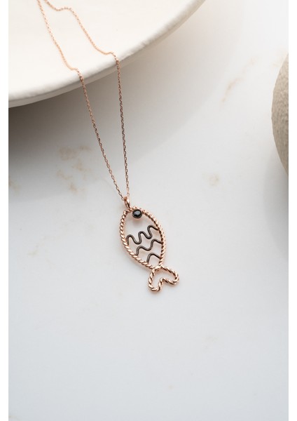 925 Ayar Gümüş Rose Balık Kolye fırsatları