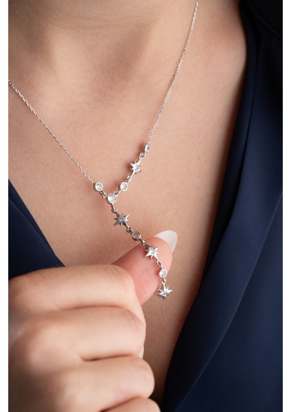 925 Ayar Gümüş Akışlı Kutup Yıldızı Kolye indirimleri