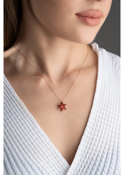 925 Ayar Gümüş Kırmızı Lotus Çiçeği Kolye fiyatları