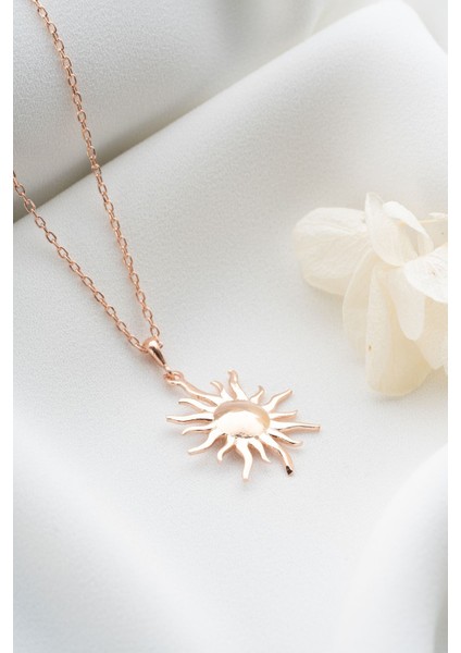 925 Ayar Gümüş Rose Güneş Kolye fırsatları