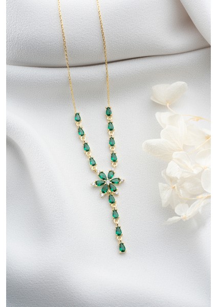 925 Ayar Gümüş Sallantılı Zümrüt Yeşili Kolye fiyatları