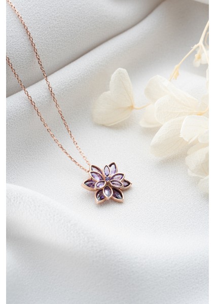 925 Ayar Gümüş Rose Mor Taşlı Lotus Kolye fırsatları