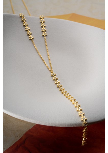 925 Ayar Gümüş Zirkon Taşlı Yıldız Y Kolye fırsatları