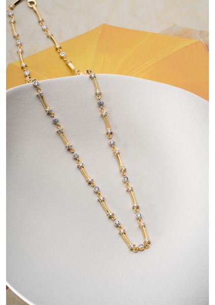 925 Ayar Gümüş Zirkon Taşlı Trend Kolye