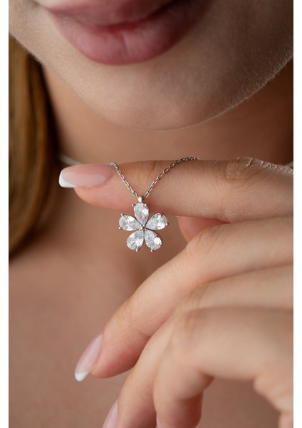 925 Ayar Gümüş Nergis Çiçeği Kolye modelleri