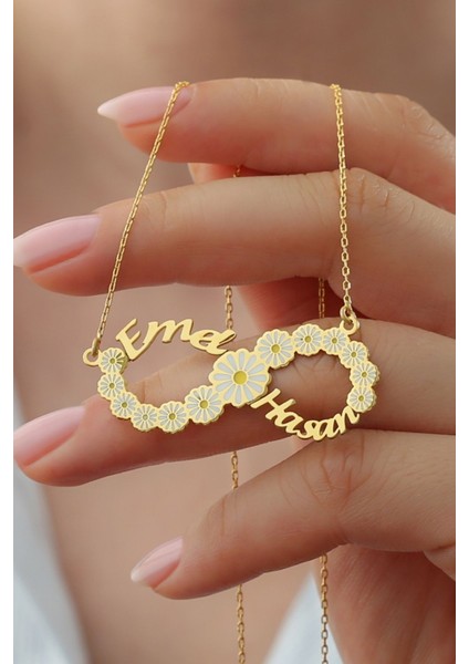 925 Ayar Gümüş Isimli Papatyalı Sonsuzluk Kolye