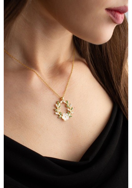 925 Ayar Gümüş Sedefli Çiçek Kolye modelleri