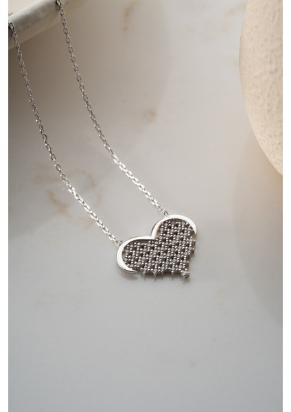 925 Ayar Gümüş Zirkon Taşlı Kalp Kolye indirimleri