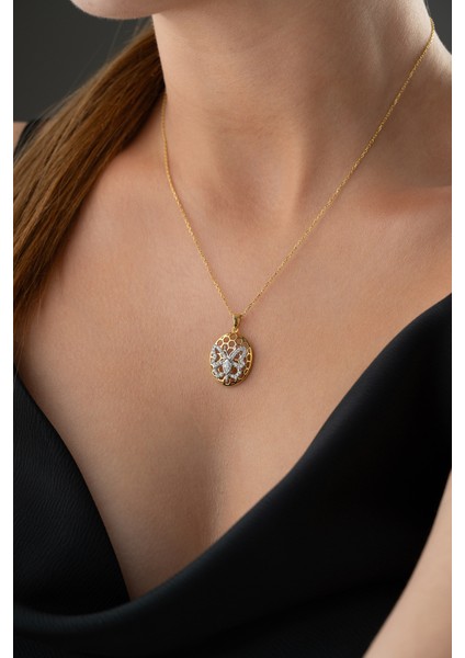 925 Ayar Gümüş Petekteki Kelebek Kolye