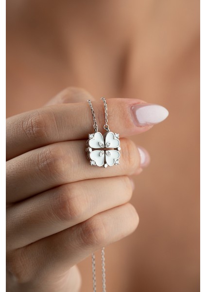 925 Ayar Gümüş Işıklı Kutuda Mıknatıslı Yonca Kolye fiyatları