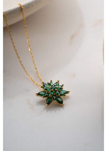 925 Ayar Gümüş Lotus Kolye indirimleri