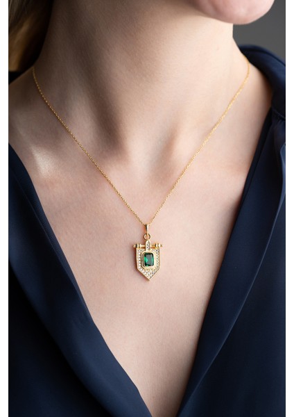 925 Ayar Gümüş Yeşil Taşlı Trend Kolye