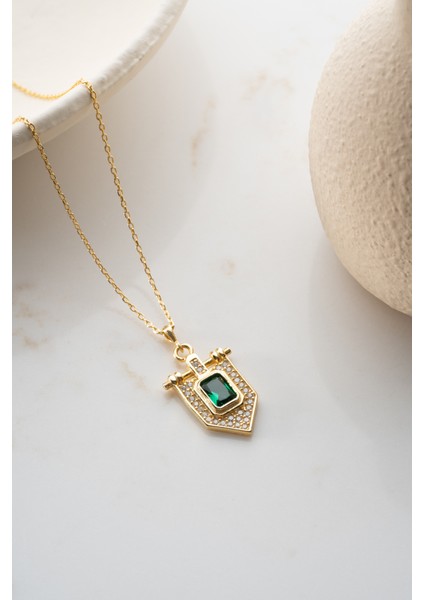 925 Ayar Gümüş Yeşil Taşlı Trend Kolye modelleri