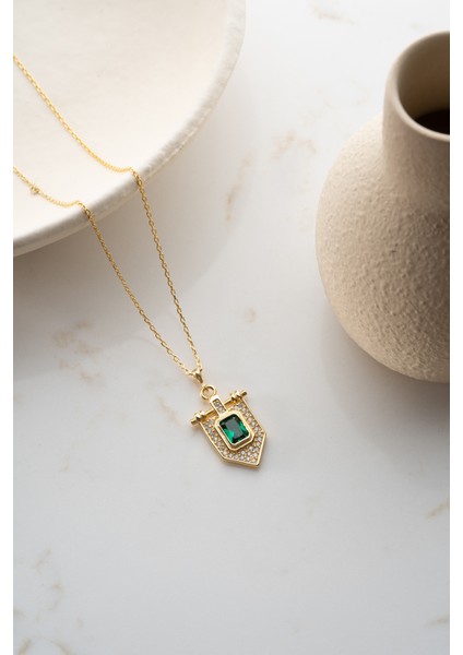 925 Ayar Gümüş Yeşil Taşlı Trend Kolye indirimleri